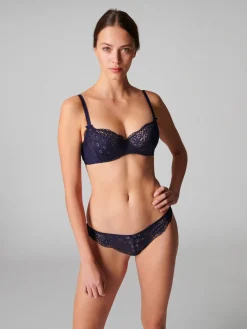 AIMÉE
