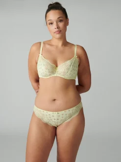 AIMÉE