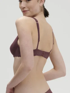 EUGÉNIE