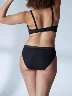 EUGÉNIE