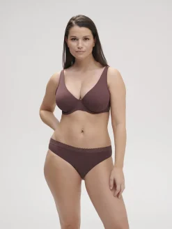 EUGÉNIE