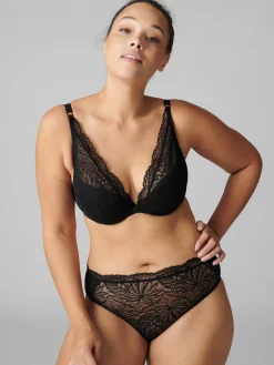 EXOTICA