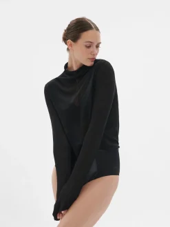 LIGHT KNIT