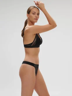 PIA