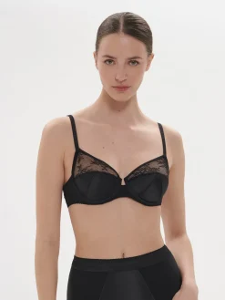 ÈVE