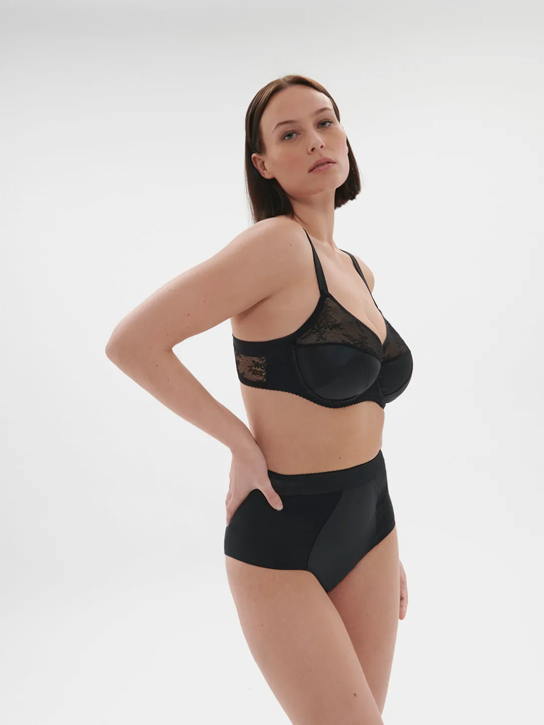 ÈVE